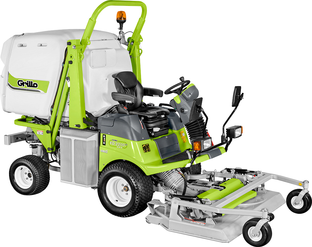 FD 2200TS Stage5 4WD Frontmäher mit Hochentleerung  Kopie