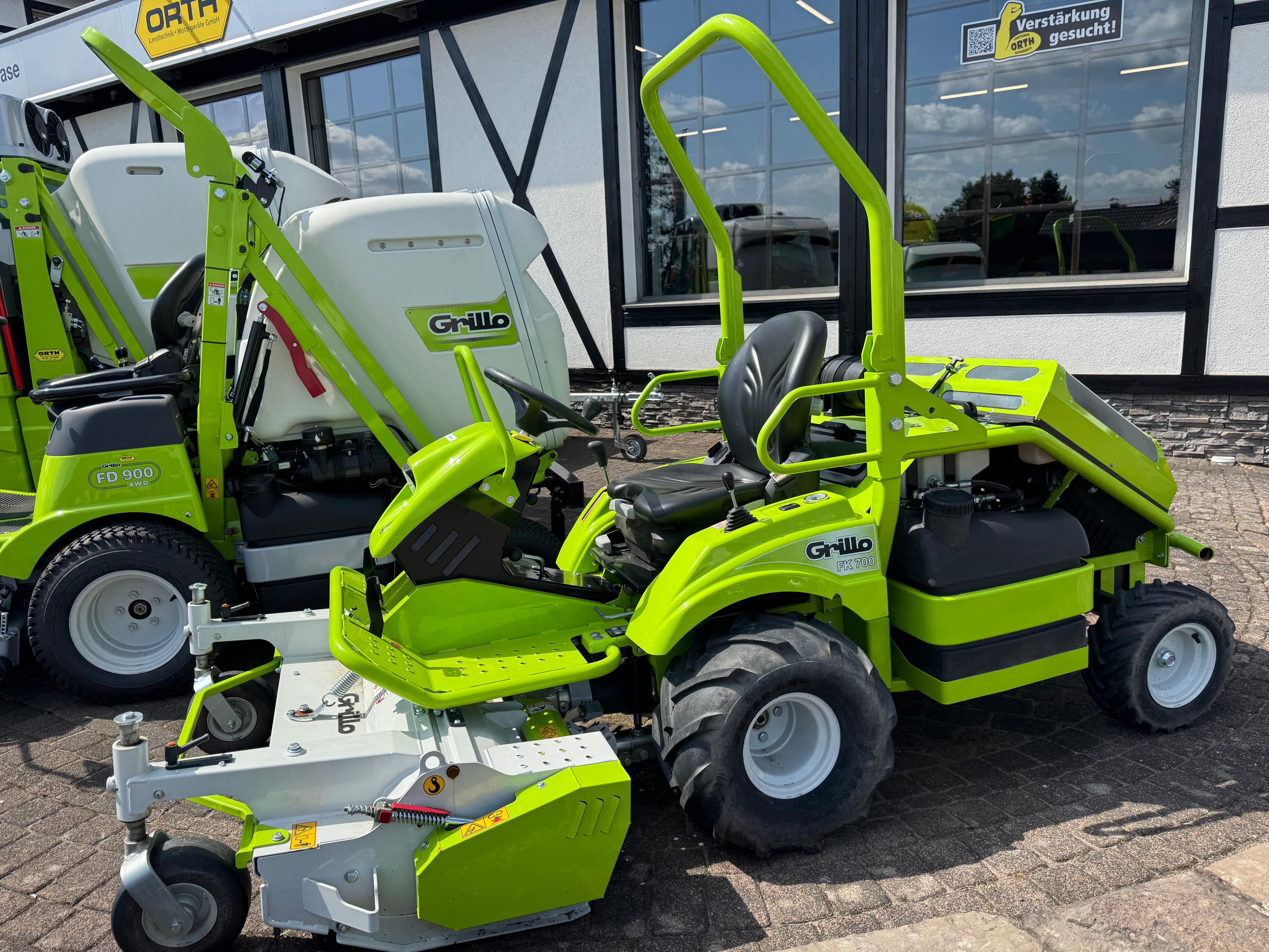 Grillo FK700 Front-Hochgrasmäher mit Schlegelmähwerk Gebrauchtmaschine