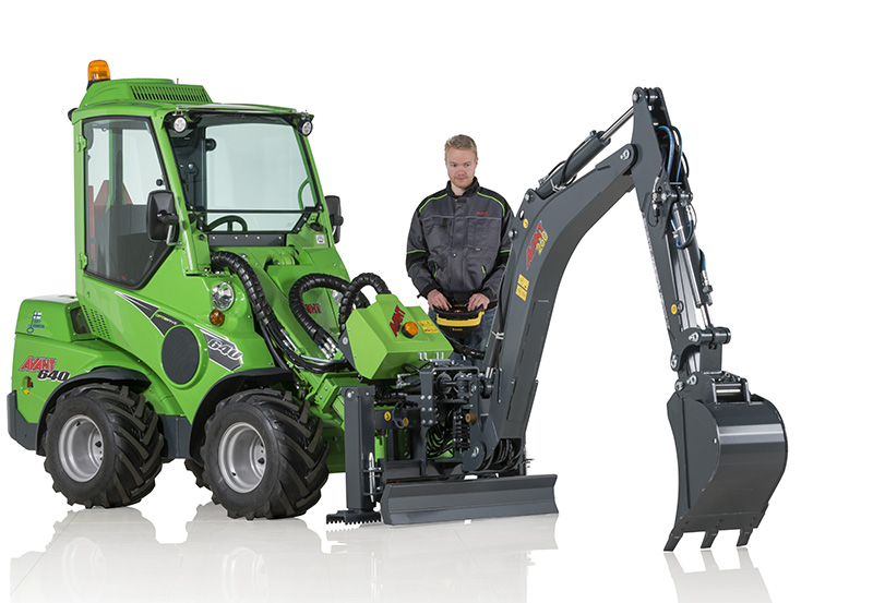 Anbaubagger 260 mit Funkfernsteuerung