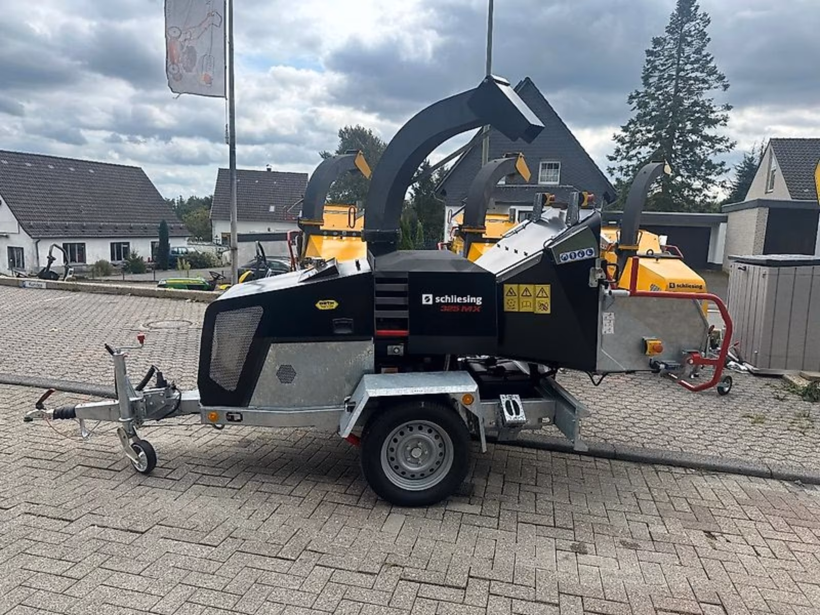 325 MX-D Holzhäcksler mieten 